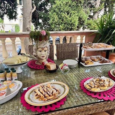 B&B Villa Regina Санта Доменика Екстериор снимка