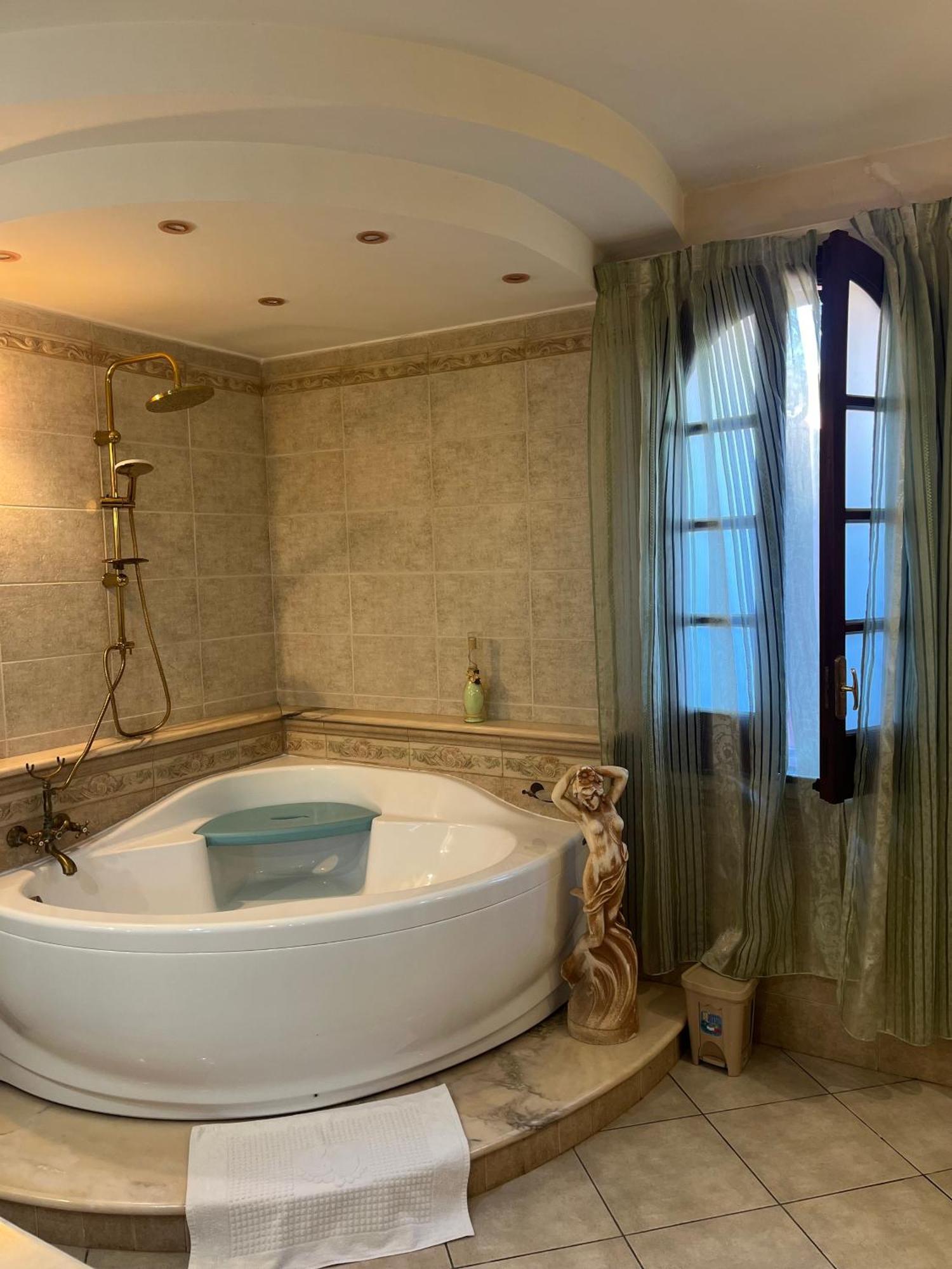 B&B Villa Regina Санта Доменика Екстериор снимка