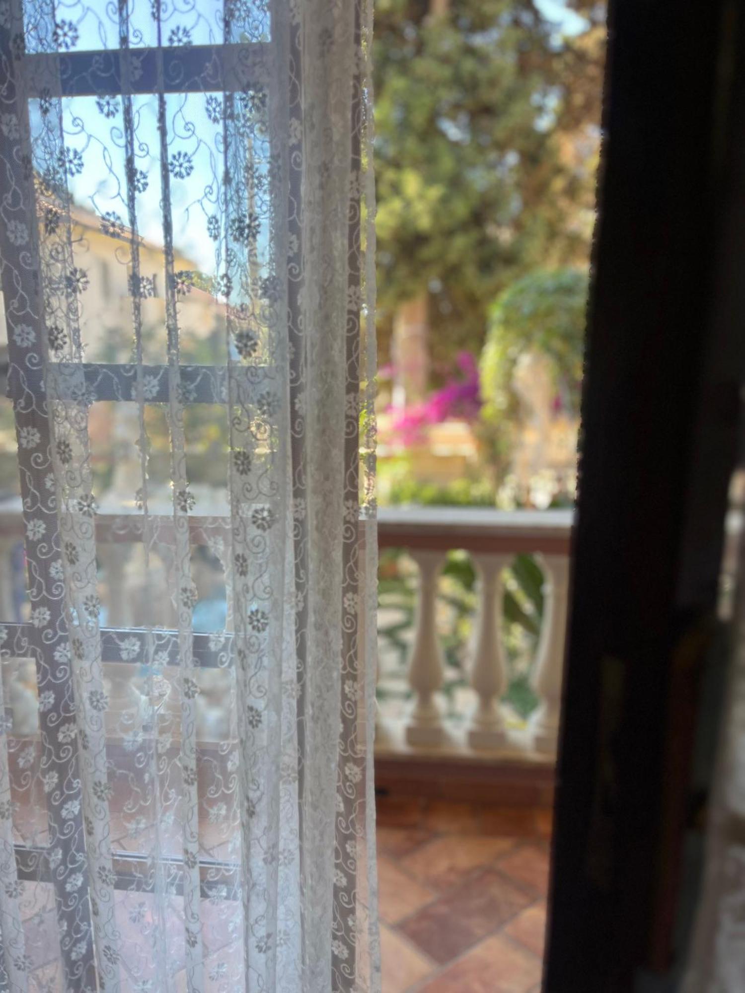 B&B Villa Regina Санта Доменика Екстериор снимка