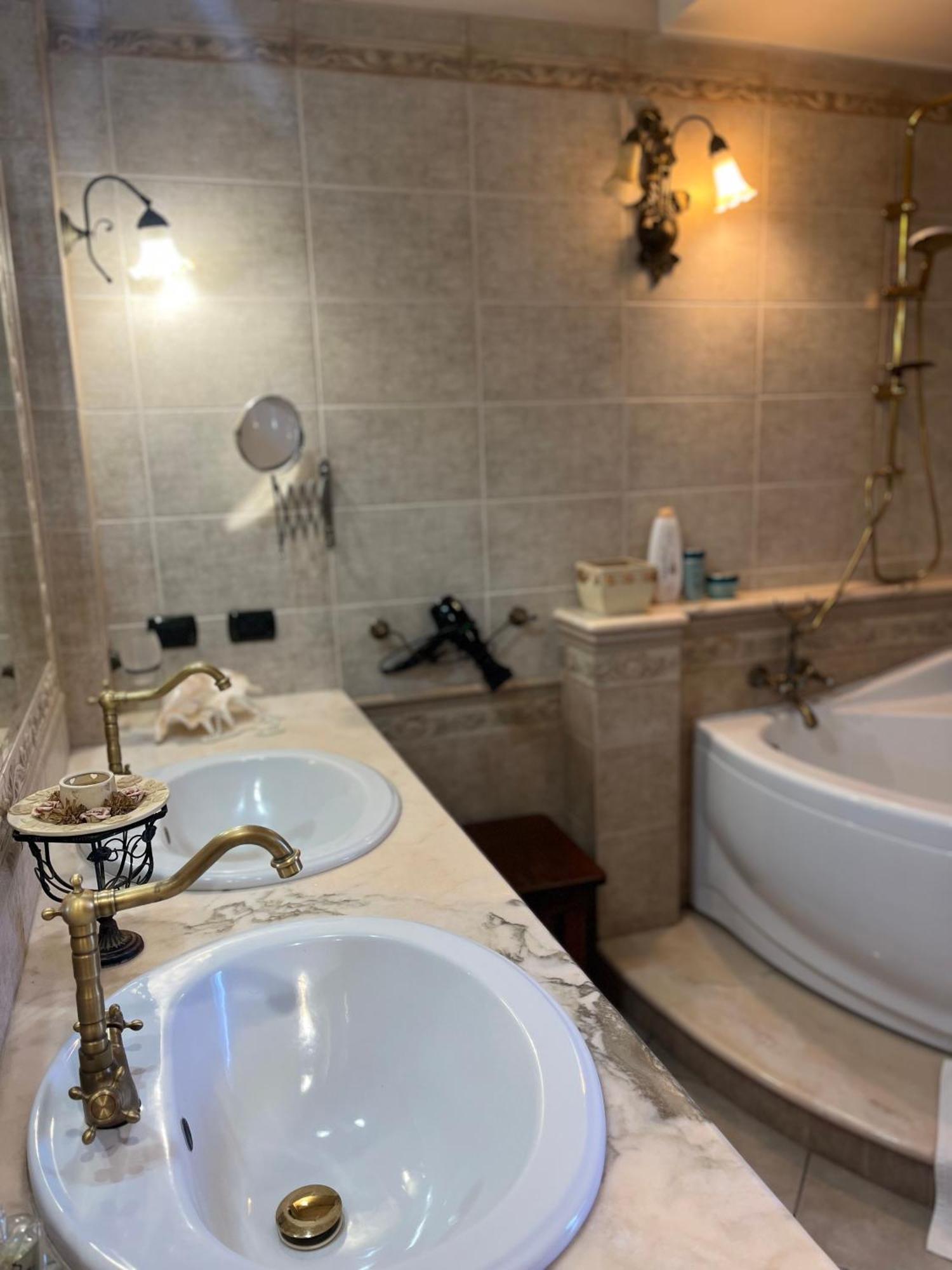 B&B Villa Regina Санта Доменика Екстериор снимка