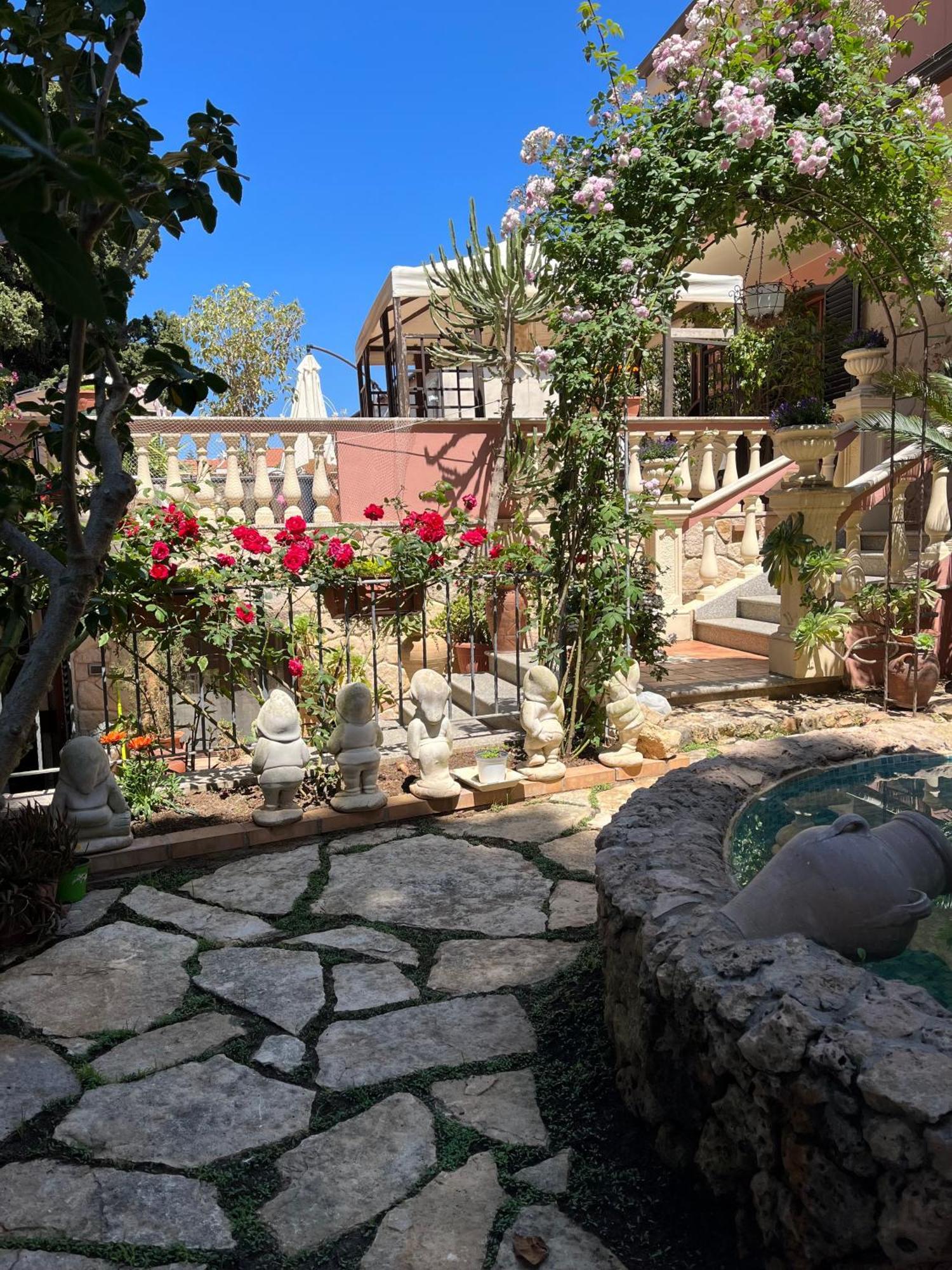 B&B Villa Regina Санта Доменика Екстериор снимка