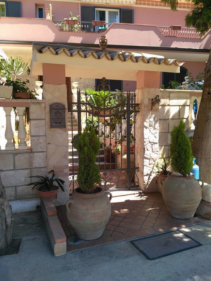 B&B Villa Regina Санта Доменика Екстериор снимка