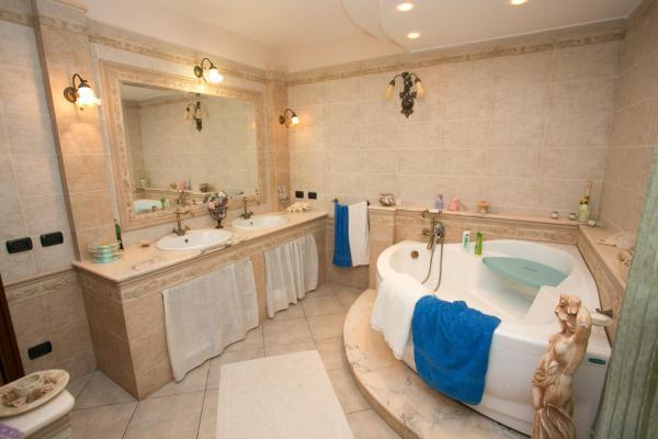 B&B Villa Regina Санта Доменика Екстериор снимка